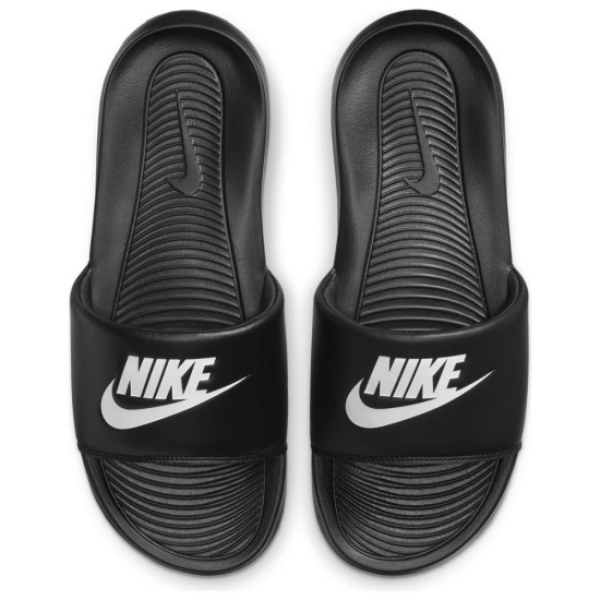 Nike Victori One